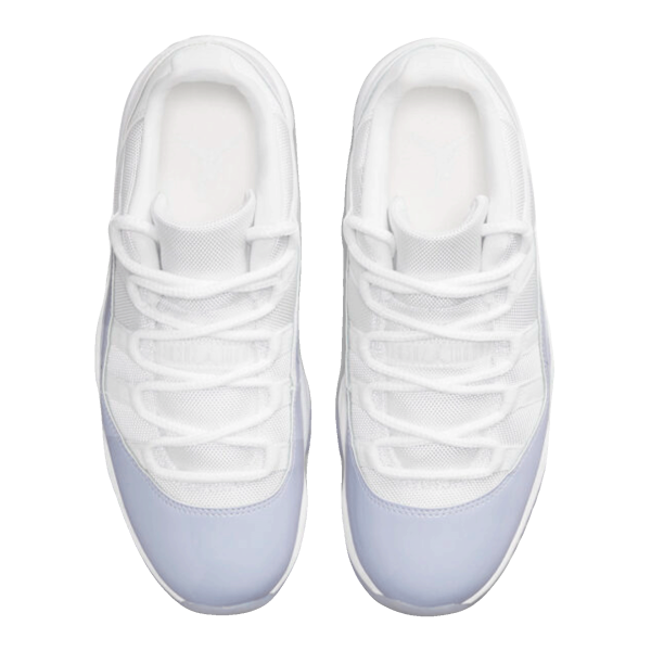 Nike Air Jordan 11 Retro Low Pure Violet (W) Oben