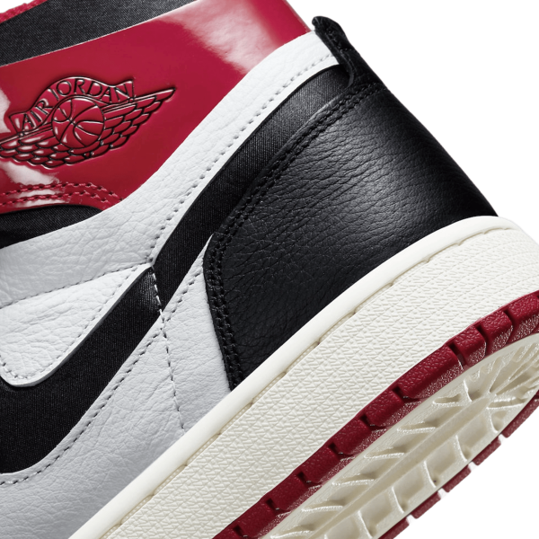 Nike Air Jordan 1 High Zoom Air CMFT Patent Chicago (W) Back