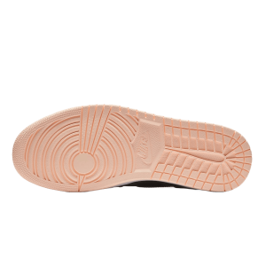 Nike Air Jordan 1 Retro High Black Crimson Tint (GS) Sohle