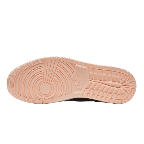 Nike Air Jordan 1 Retro High Black Crimson Tint (GS) Sohle