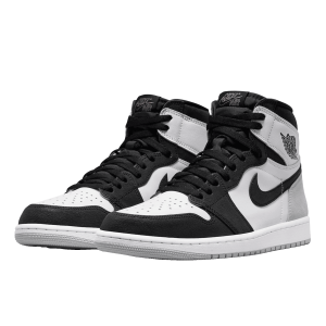 Nike Air Jordan 1 Retro High OG Bleached Coral (GS) Side