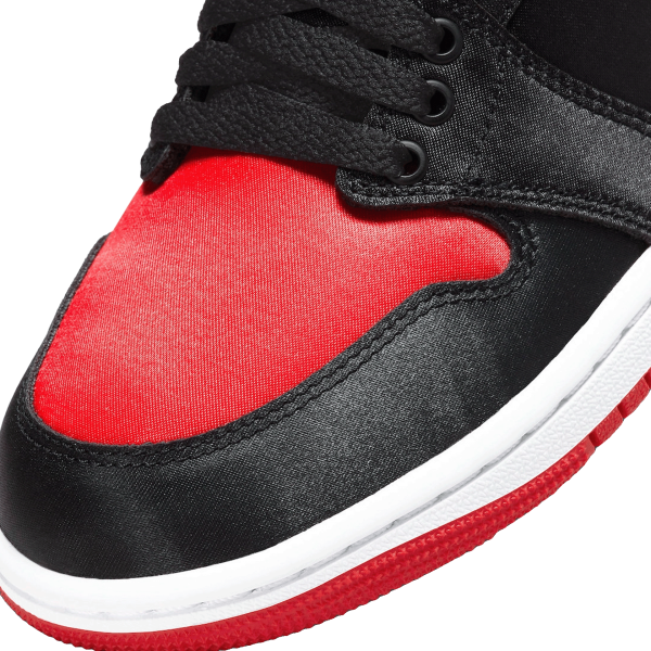 Nike Air Jordan 1 Retro High OG Satin Bred (W) Toe