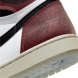 Nike Air Jordan 1 Retro High Trophy Room Chicago Nah