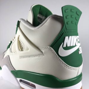 Nike Air Jordan 4 Retro SB Pine Green Back