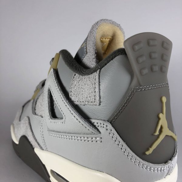 Nike Air Jordan 4 Retro SE Craft Photon Dust Back
