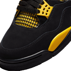 Nike Air Jordan 4 Retro Thunder (2023) Toe