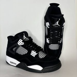 Nike Air Jordan 4 Retro White Thunder Side